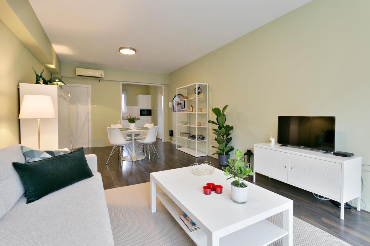 Studio In City Center With Terrace, Netflix - Wifi Antwerpen Bagian luar foto