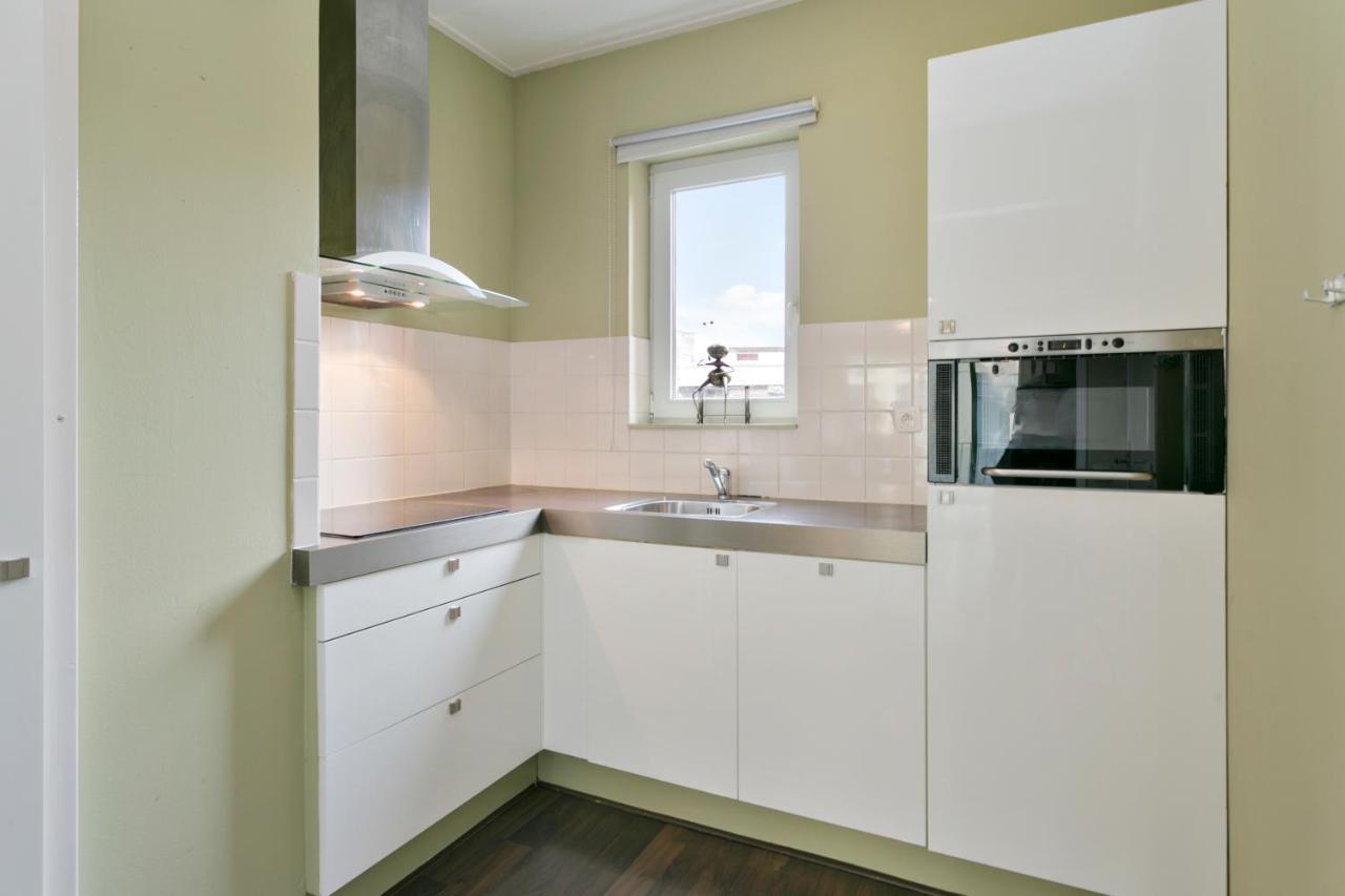 Studio In City Center With Terrace, Netflix - Wifi Antwerpen Bagian luar foto