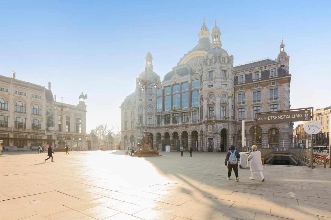 Studio In City Center With Terrace, Netflix - Wifi Antwerpen Bagian luar foto