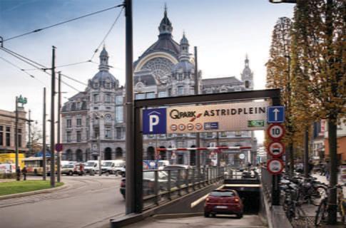 Studio In City Center With Terrace, Netflix - Wifi Antwerpen Bagian luar foto